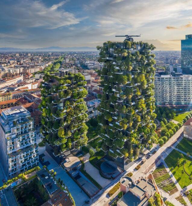 Duomo 10 Min Luxury • Terrazzo • Wi-Fi • Netflix Apartment Milan Luaran gambar